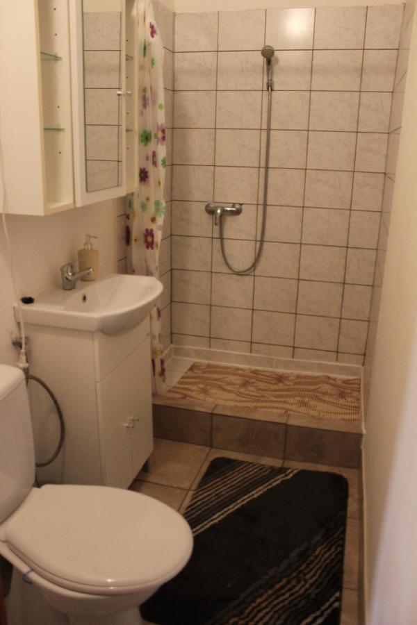 Zimmer Feri Vendeghaz Hotel Abaújszántó Exterior foto